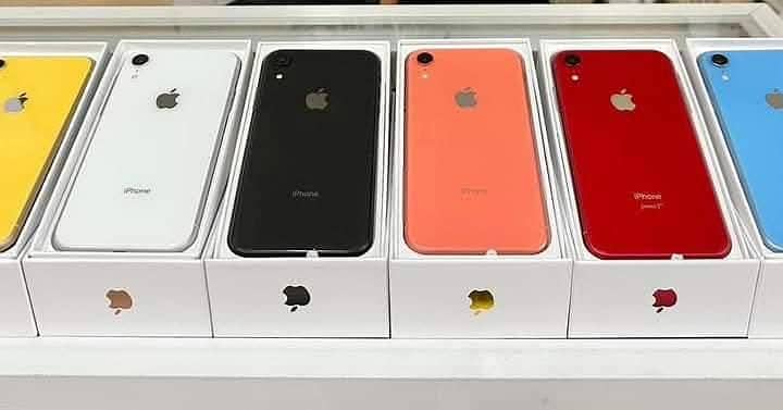 Iphone XR - Mobile Phones - 1109659926