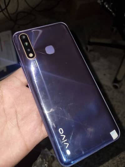 vivo y19