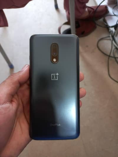 One Plus 7  8 / 256 GB