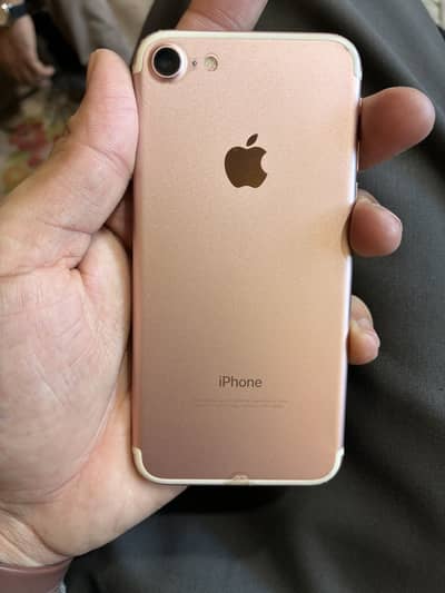 iPhone 7 128GB pta approved good condition 89% health
