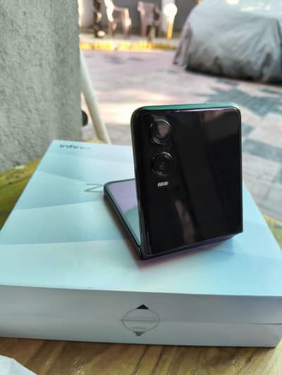 pta approved Infinix Zero Flip 5g