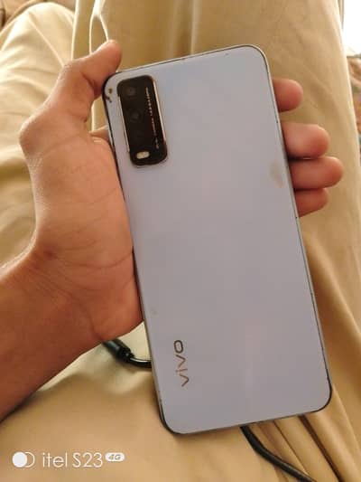 Vivo Y21