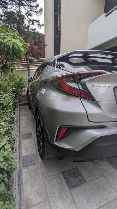 Toyota C-HR G -Led full options