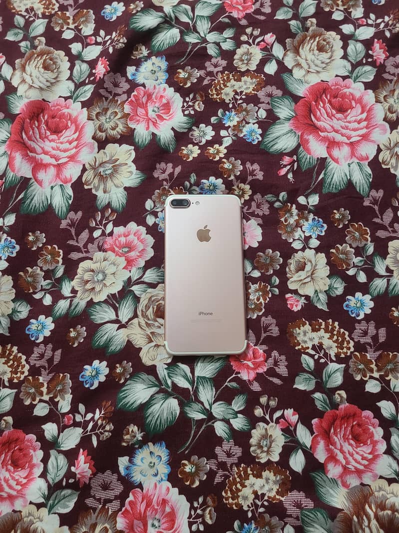 APPLE IPHONE 7PLUS 1