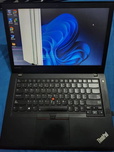 Lenovo Thinkpad T470 | 10/10 condition | broken LCD