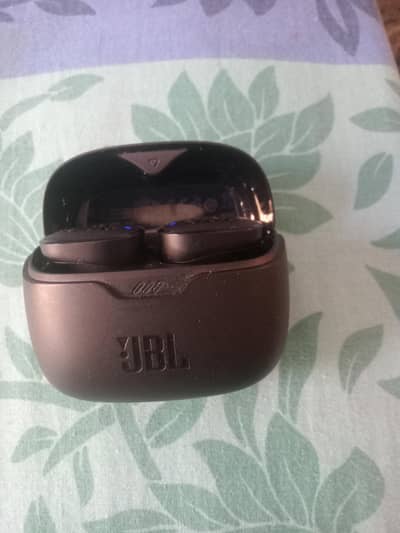 JBL ear pods original