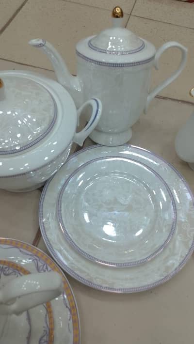 brand new dinnerset
