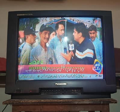 Penasonic original TV Home Use God Condition