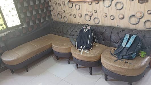 5 seater plus 2 seater seat