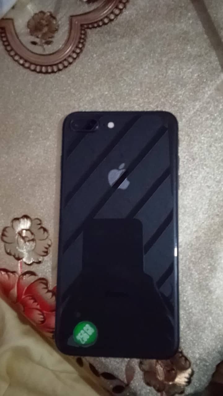 iPhone 8plus 1
