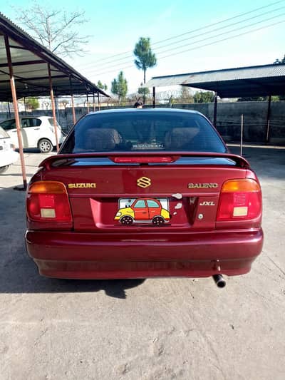 Suzuki baleno jxl 2003