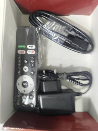 6/128GB WITH VOICE REMOTE WITH IPTV BOX 12 MONTH FREE