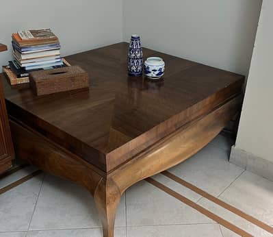 Solid Walnut wood Centre/Coffee  table - premium heavy Quality