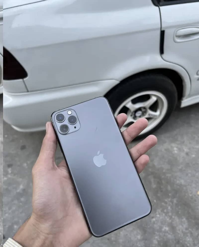 Iphone 11pro max 1