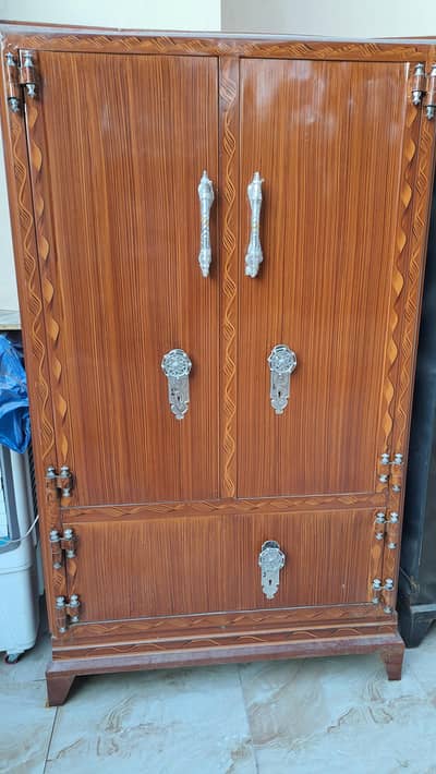 Almira of Iron matel