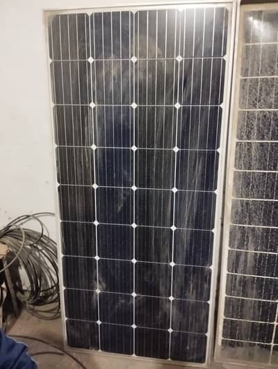 200 Watt solar panel