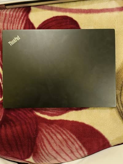 Lenovo Thinkpad  Core i5 8th gen touch screen 8 GB Ram 256 GB SSD