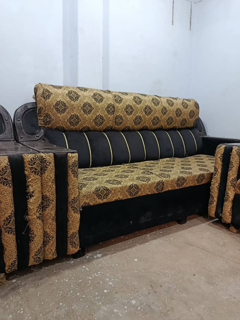 Sofa Set 0