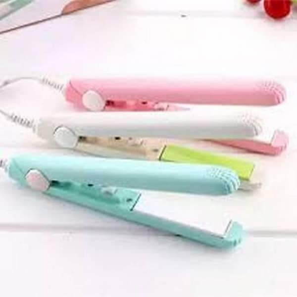 Portable Mini Professional Hair Straightener for Fast Use on Dry and Wet Hair