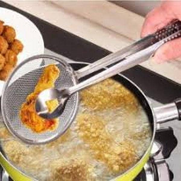Imported Multi-functional 2 in 1 Fry Tool Filter Spoon Strainer With Clip,Oil Frying BBQ Filter Stainless Steel Mesh Strainer Kitchen Tool Frying Mesh Colander Quick Strain Stainless Steel Tong Colander