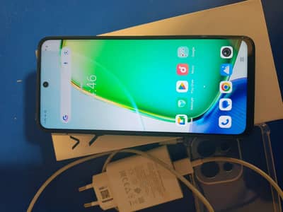 Vivo y28 8+8 /128 with box charger wurrenty