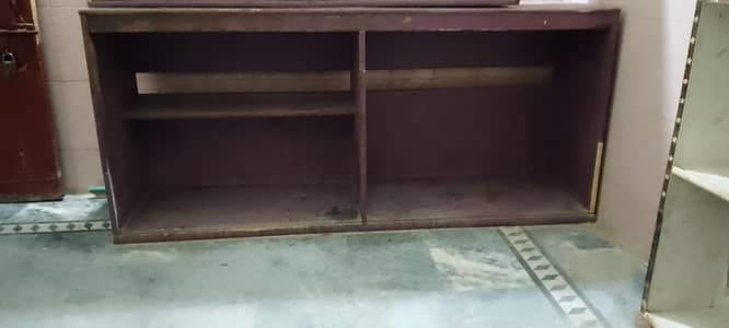 2 woods Counter  &  cabin's