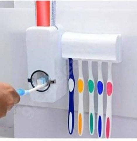 Toothbrush Holder Cute Minions Wash Set Automatic Toothpaste Dispenser