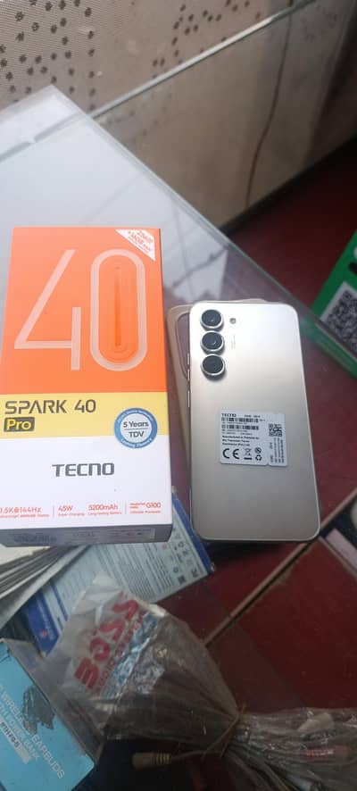 Tecno Spark 40 pro 16/256