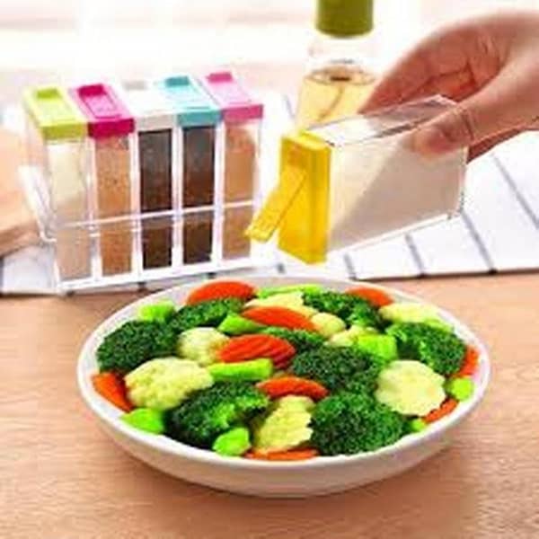 Transparent Plastic 6-Piece Seasoning Set for Salt, MSG, and Other Spices - Practical Kitchen Accessory
