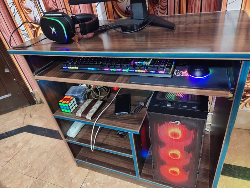 Computer and Study Table 2