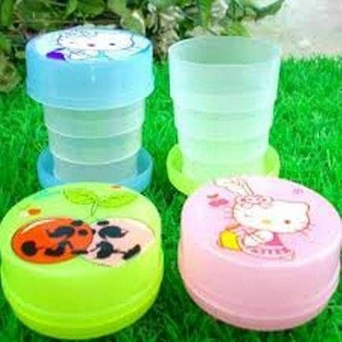Set Of 2 - Folding Collapsible Magic Cup