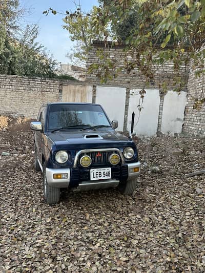 Mitsubishi mini pajero