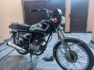 2017 CG 125 25000 km driven