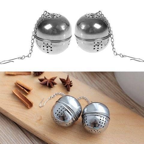 Silver Spice, Herb, Tea and Seasoning Filter Ball with Hook
