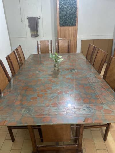 8 Seat Dinning Table