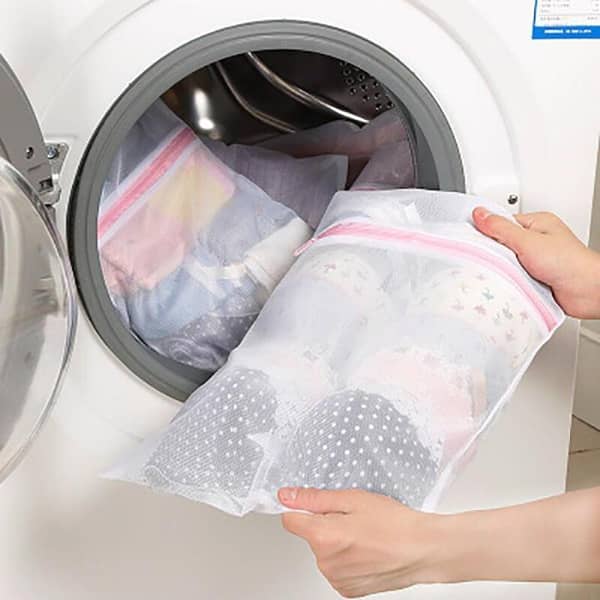 2Pcs Clothes Washing Machine Bra Aid Lingerie Mesh Net Wash Bag Pouch Basket Femme Wash Protection Bag Polyester Laundry Bag