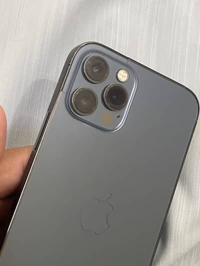 Apple iPhone 12 Pro