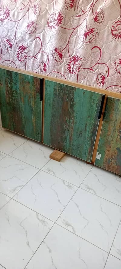 wooden kitchen cabinets