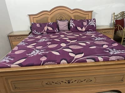 Bed + Dressing Table + Cupboard + 2 Side Table - Full Set