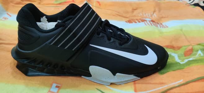 Nike savaleos Sneakers self purchase USA