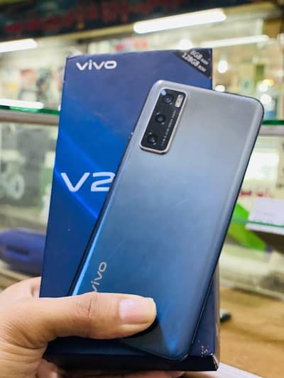 VIVO V20 SE  / 8/128 gb / display finger print