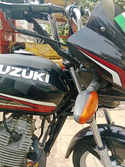 Suzuki bike GDs110