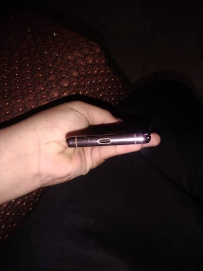 sony Xperia 5 mark 3 good condition only lines in pqnel