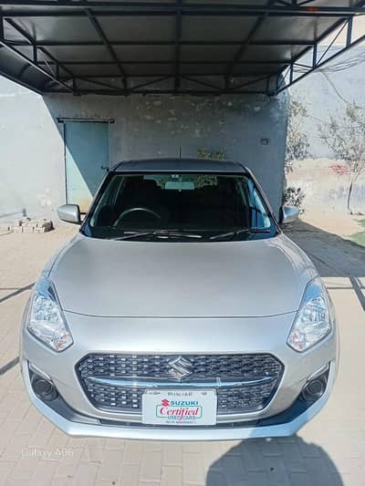 Suzuki Swift GL CVT 2022