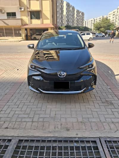 Toyota Yaris ATIV X CVT 1.5 2025  Total Original  Low Mileage