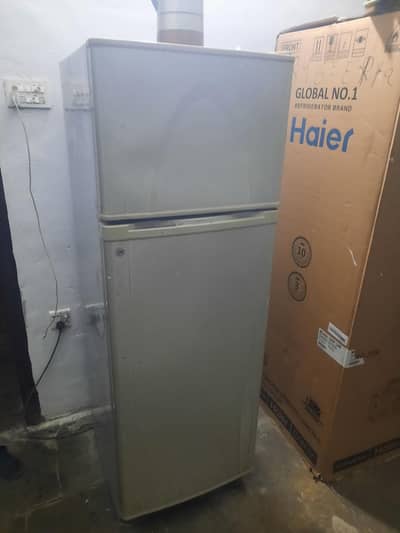 no repiar condition neat each and everything ok medium size