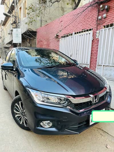 Honda city 2024 Total Ganiun condition 10/10