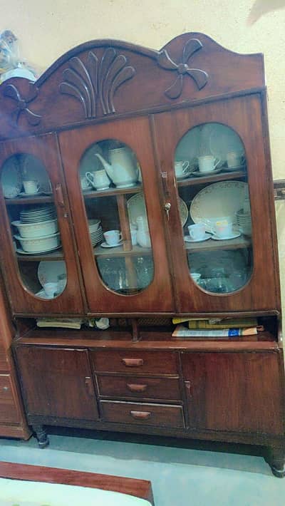 bed set sell in good condition