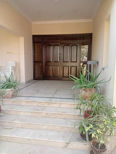Defence 1000 Yards Ground Floor Portion For Rent Separate Gate