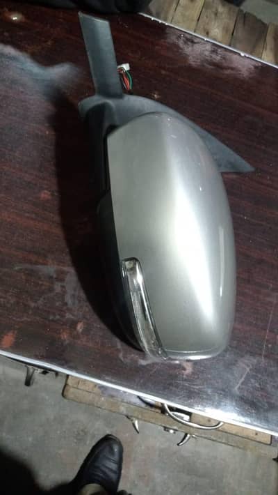 Suzuki Swift 2025 Side mirrors